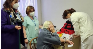 senioři 80+ jsou naočkováni