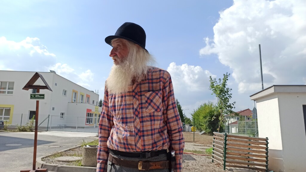 Za loupežníkem Drholcem.