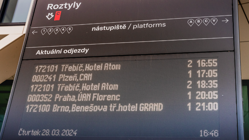 Roztyly_bus terminal